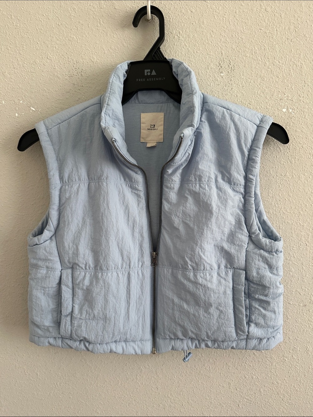 Thread & supply puffer jacket small - Picture 2 of 7